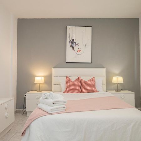 Perfect Getaway In Triana - 15M Walk Giralda Apartment Севиля Екстериор снимка
