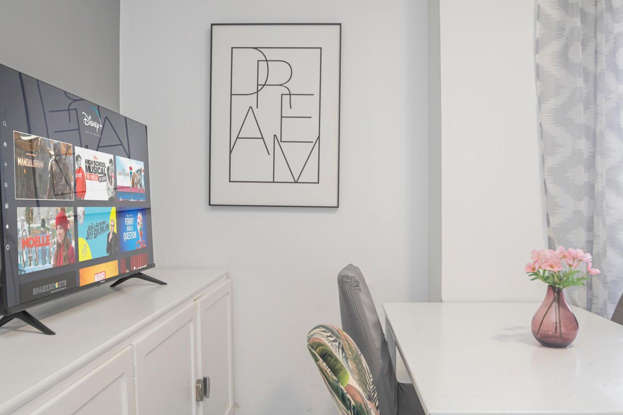 Perfect Getaway In Triana - 15M Walk Giralda Apartment Севиля Екстериор снимка