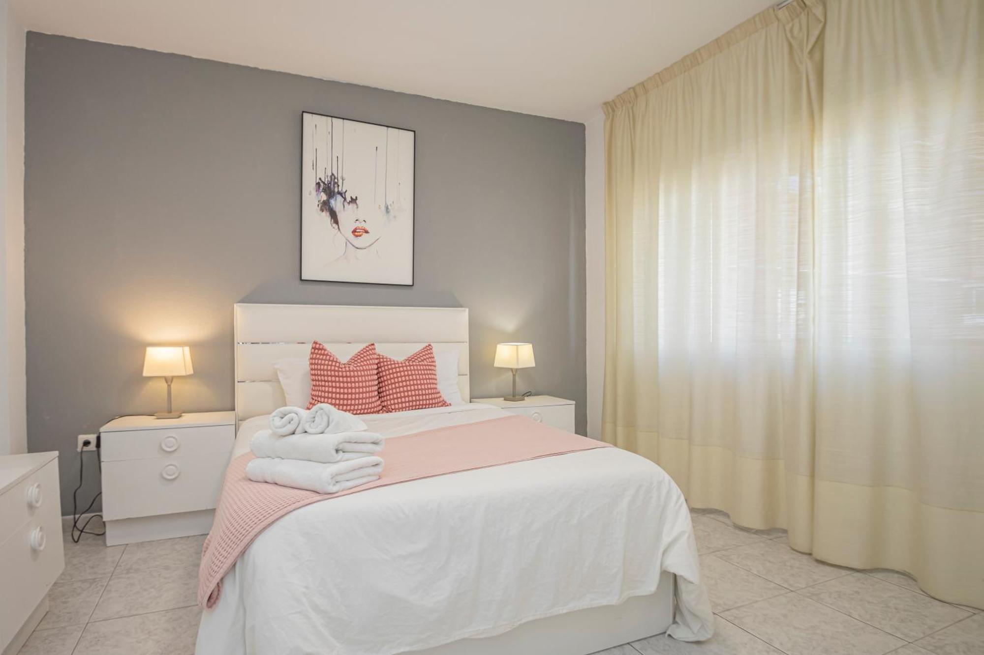 Perfect Getaway In Triana - 15M Walk Giralda Apartment Севиля Екстериор снимка
