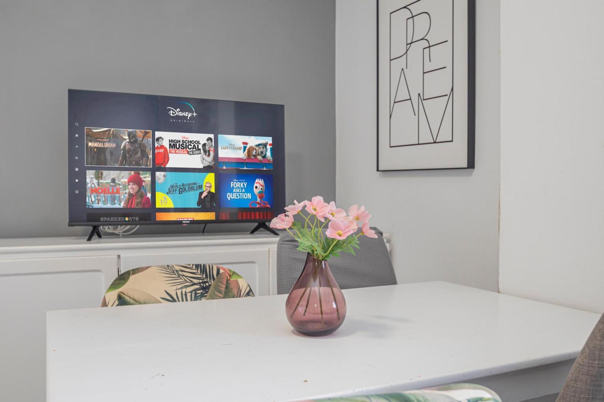 Perfect Getaway In Triana - 15M Walk Giralda Apartment Севиля Екстериор снимка