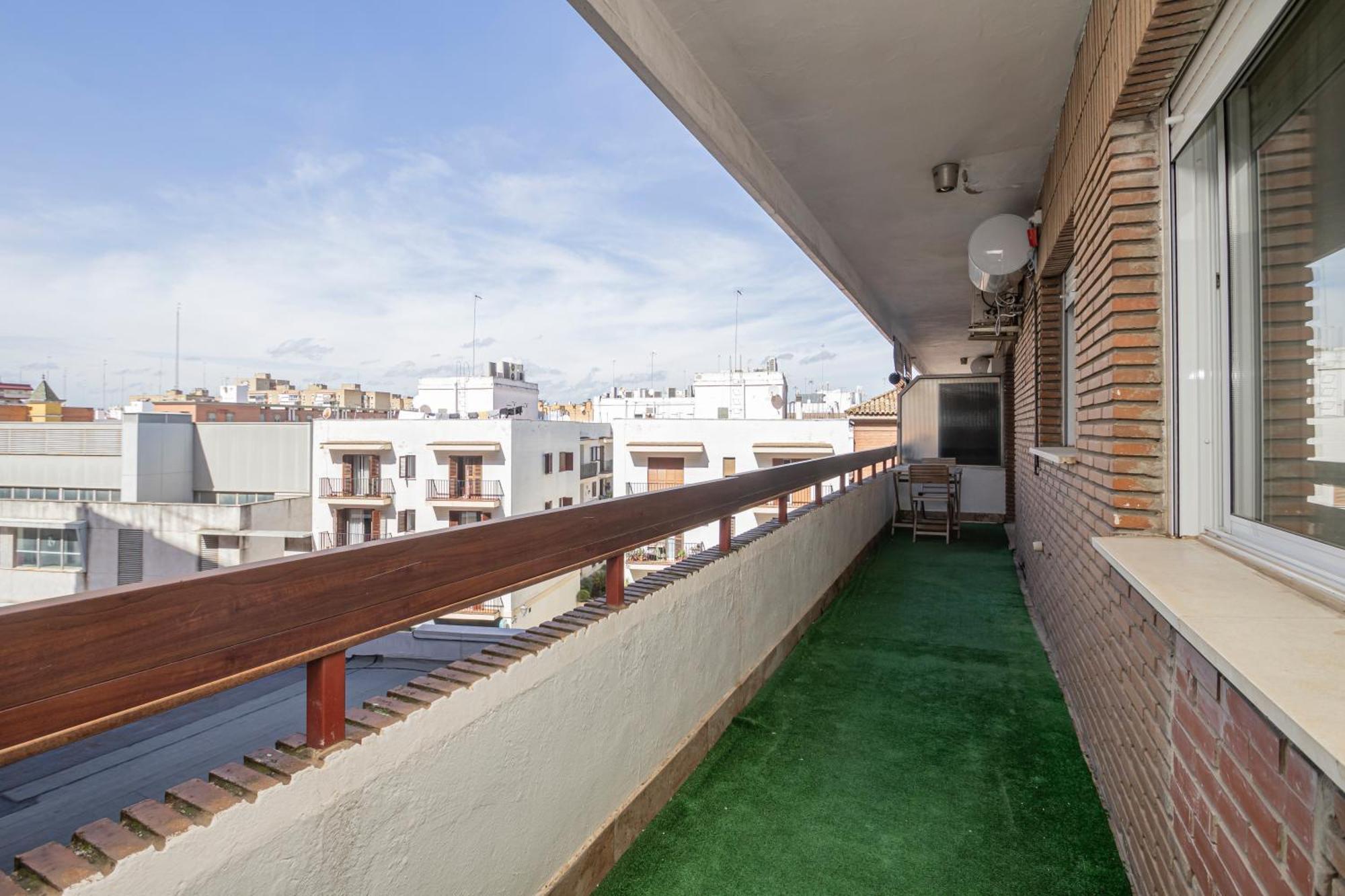 Perfect Getaway In Triana - 15M Walk Giralda Apartment Севиля Екстериор снимка